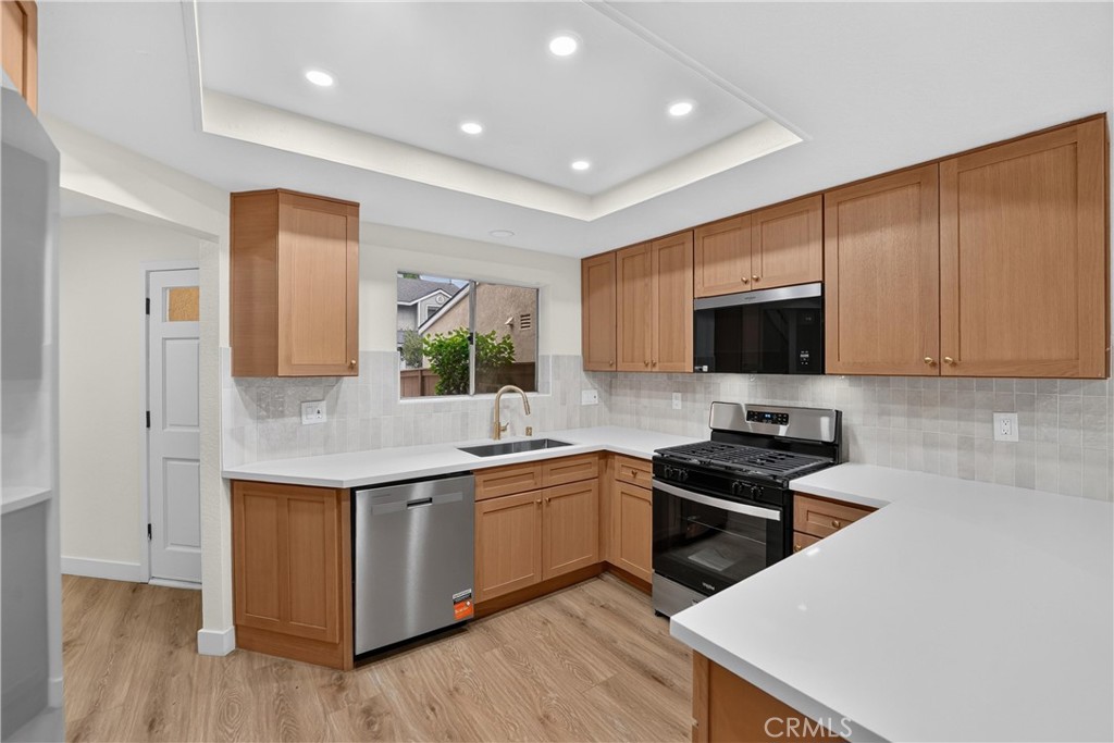 20 Rosewood Property Photo 16