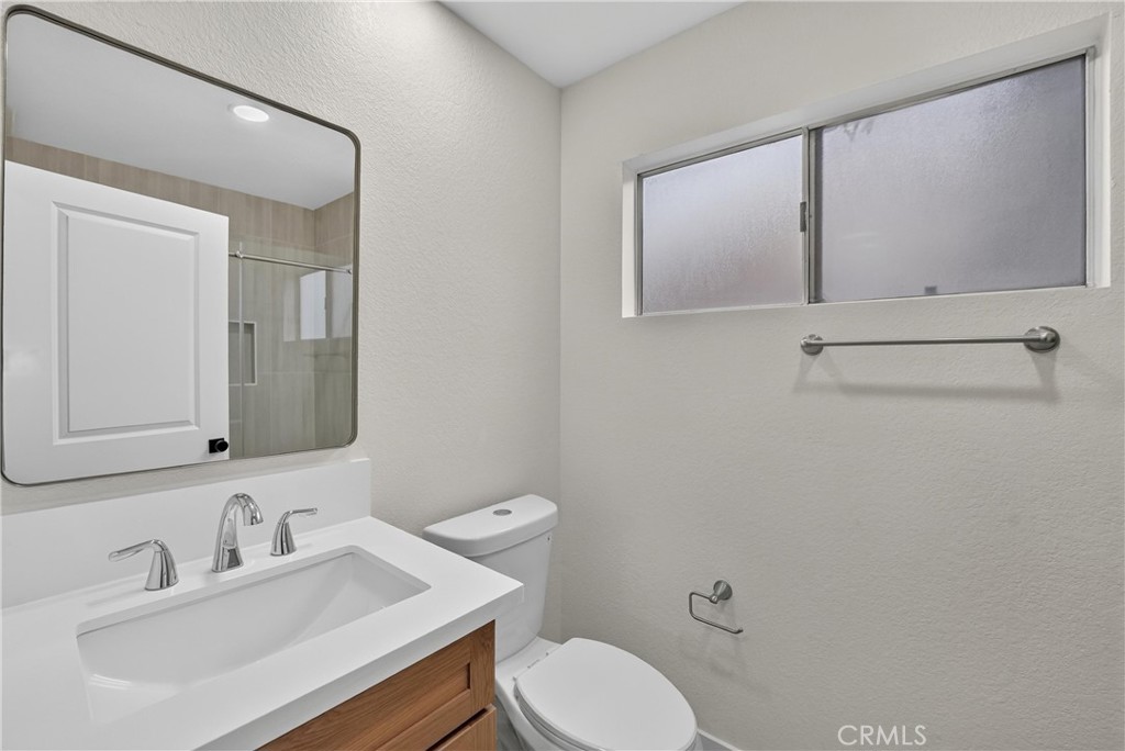 20 Rosewood Property Photo 24