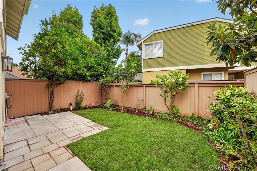 20 Rosewood Property Photo 36