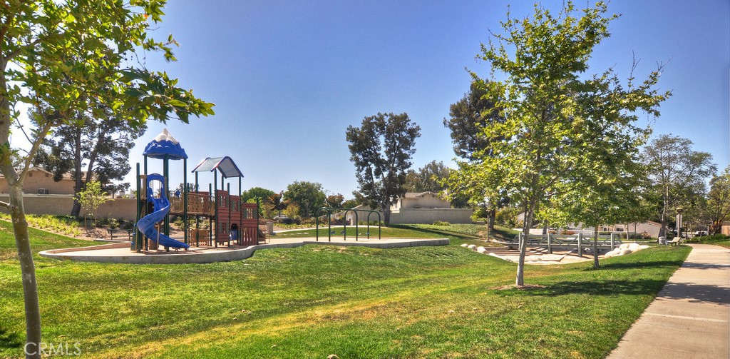 28122 Carpenteria Court Property Photo 44