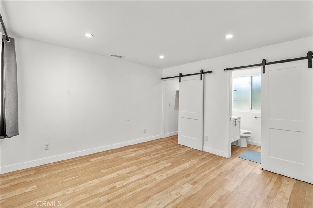 1329 N Maple Street Property Photo 21
