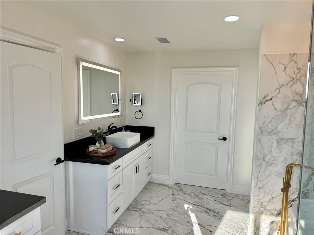 33801 Glocamora Property Photo 20