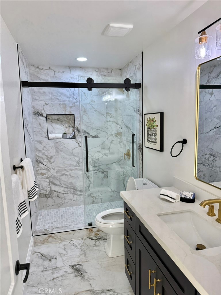 33801 Glocamora Property Photo 24