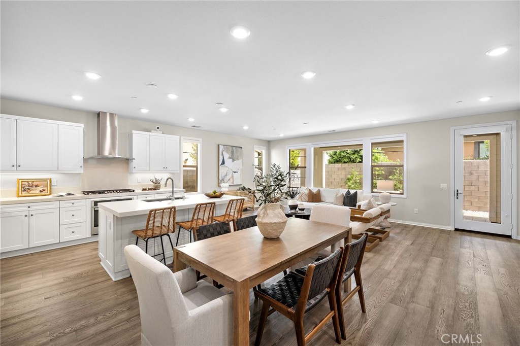 28 Ocaso Street Property Photo