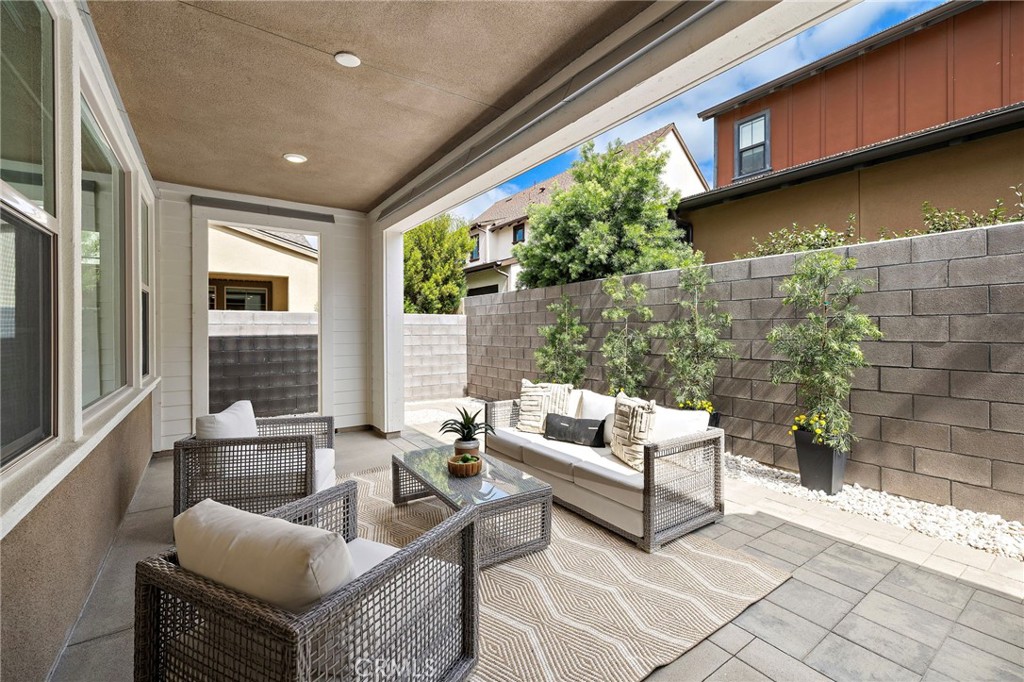 28 Ocaso Street Property Photo 29