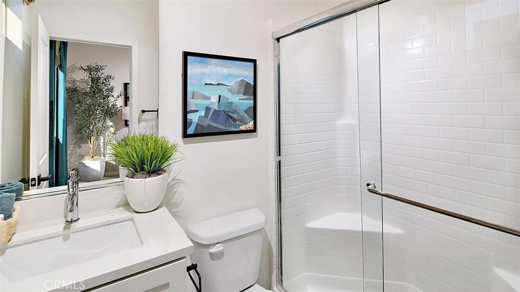 1310 W Oakcrest Paseo Property Photo 3