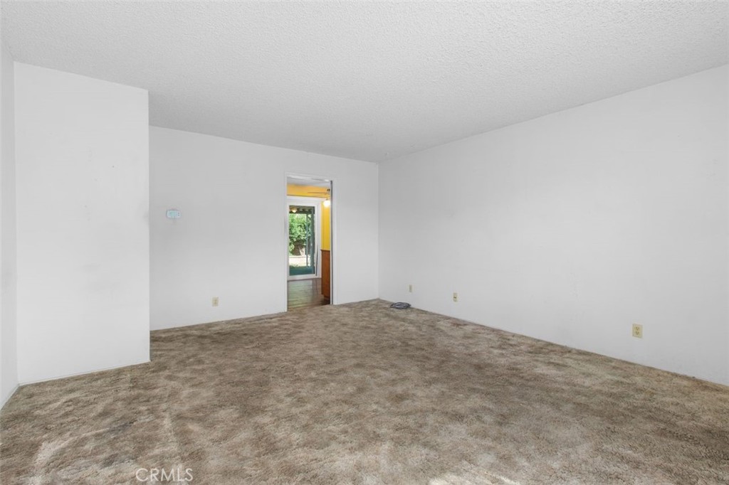 11685 Verona Property Photo 4
