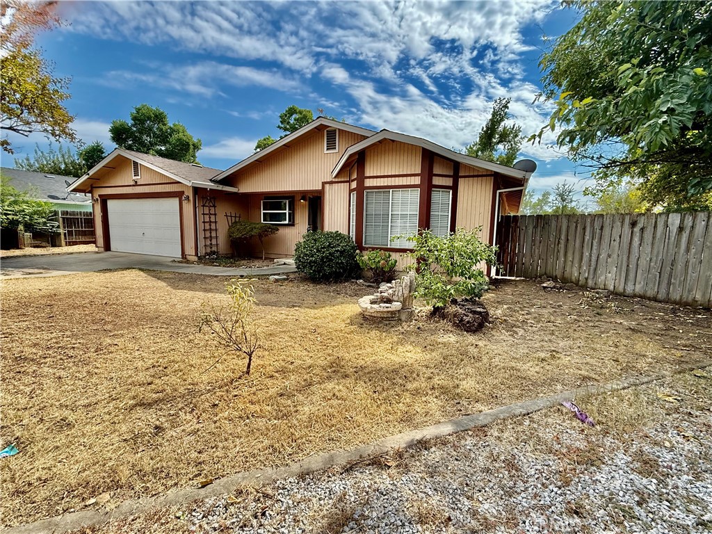 2545 Penelope Street Property Photo 1