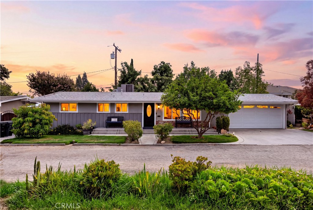 5113 N Glickman Avenue Property Photo 1