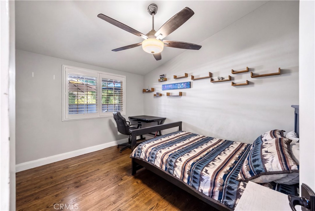 5113 N Glickman Avenue Property Photo 11