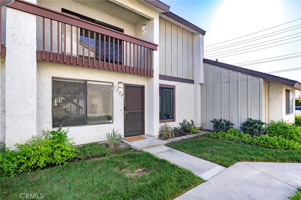 1365 S Walnut 5220 Property Photo 6