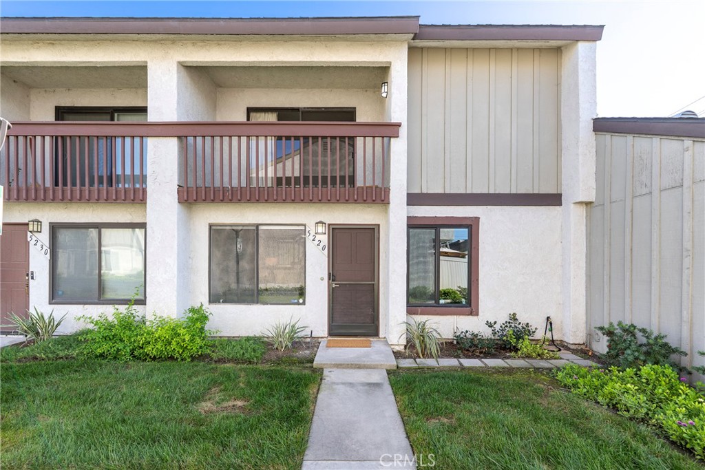 1365 S Walnut 5220 Property Photo 13