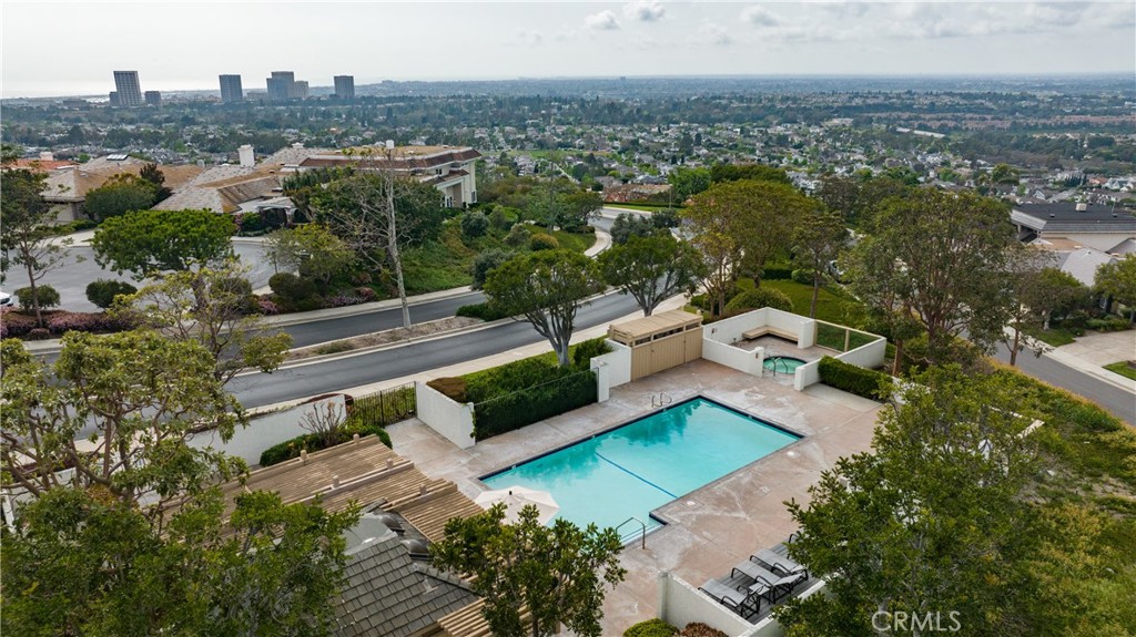 36 Vienna Property Photo 41