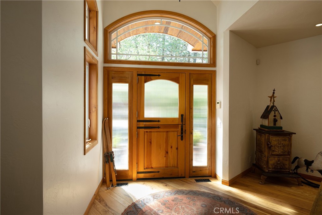 42388 Switzerland Drive Property Photo 5