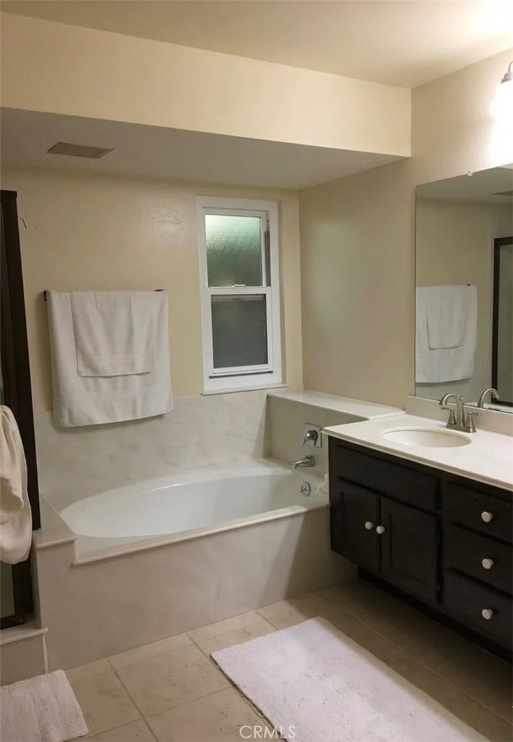 2205 Via Tabara Property Photo 11