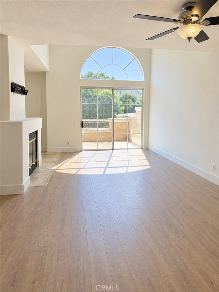 5 Opera Property Photo 10