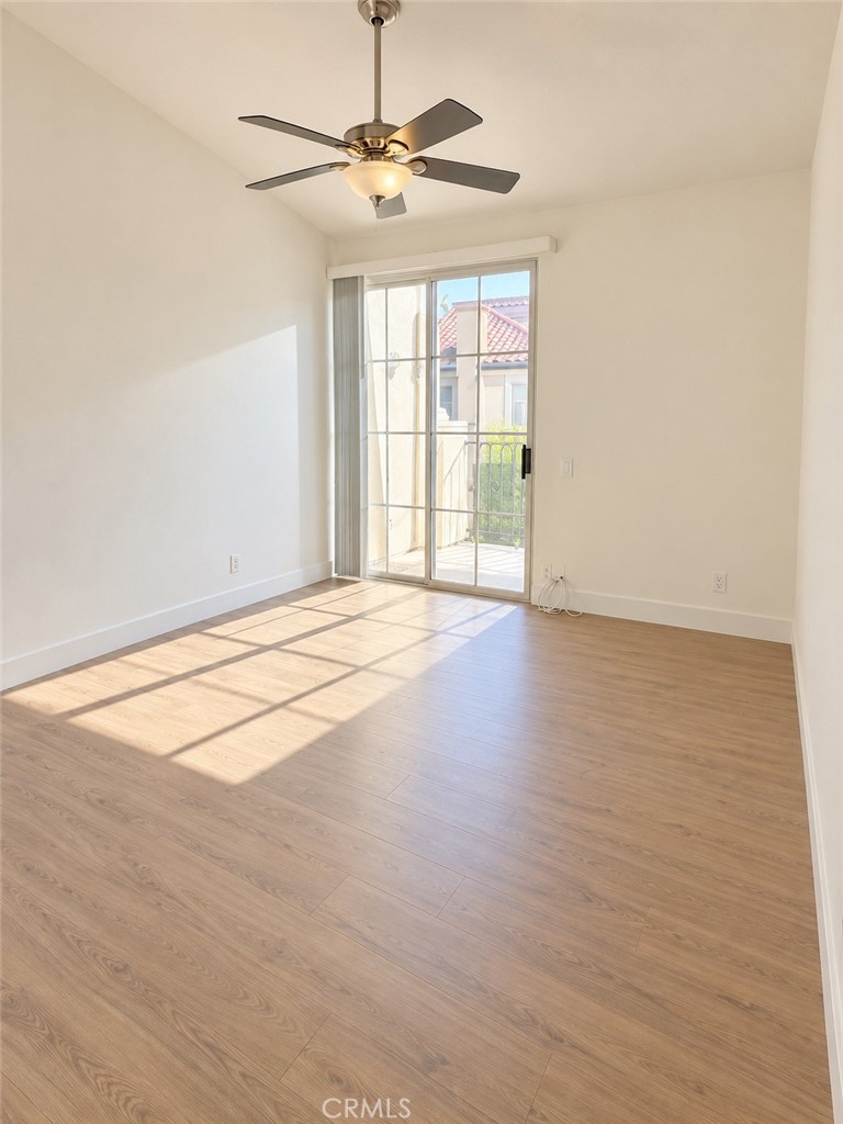 5 Opera Property Photo 16