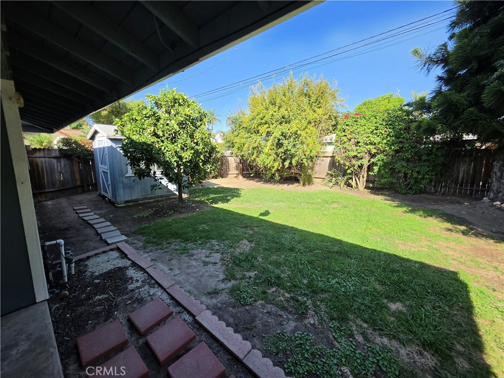 1150 E 36th Street Property Photo 10