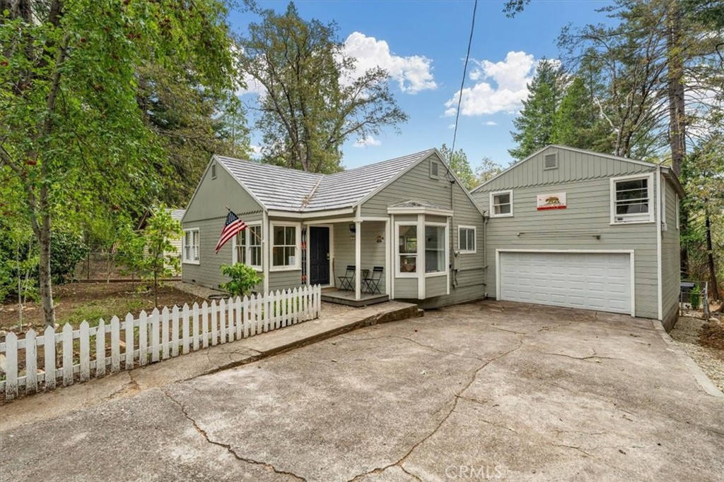 4312 Hemlock Property Photo 41