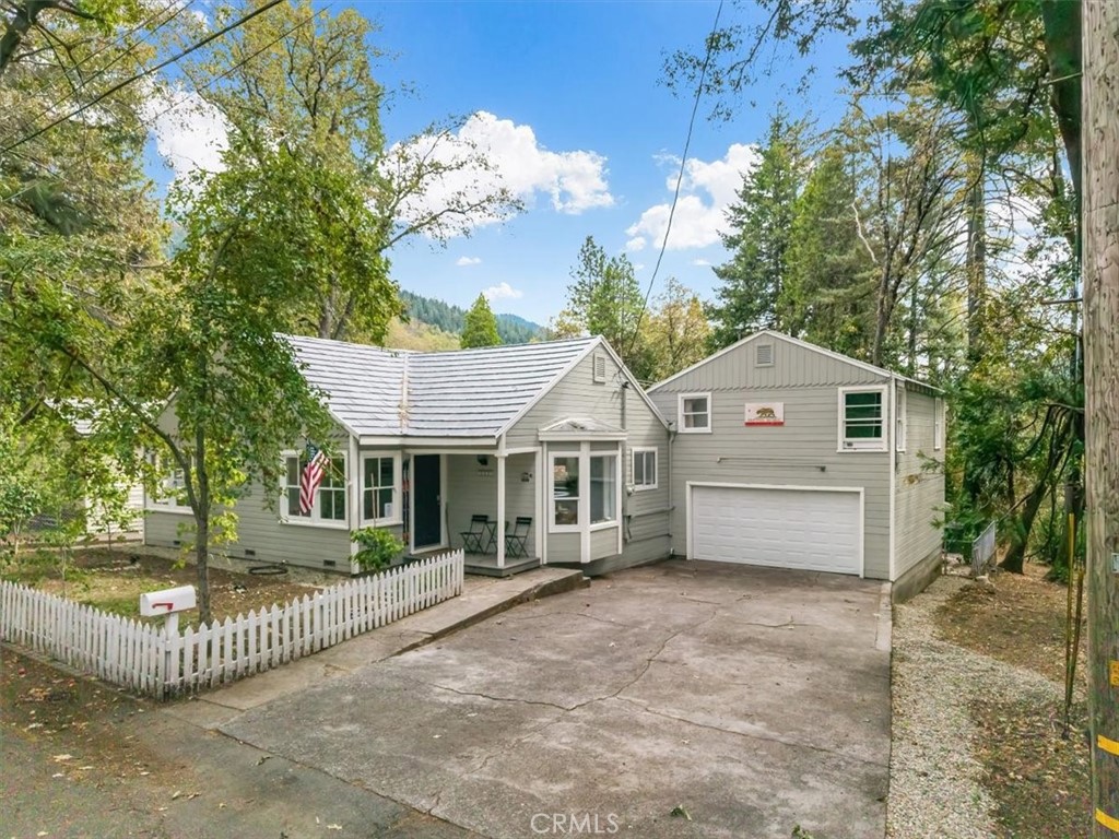 4312 Hemlock Property Photo 42