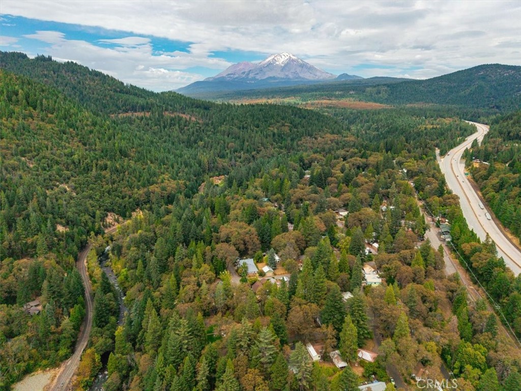 4312 Hemlock Property Photo 46