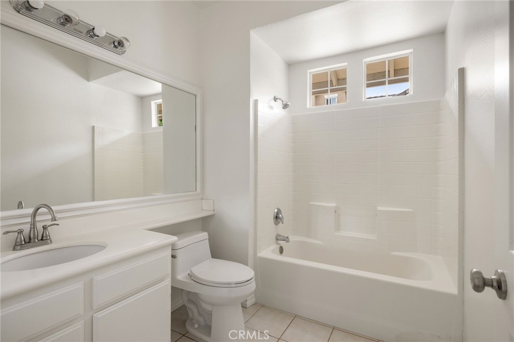 60 Seacountry Lane Property Photo 17
