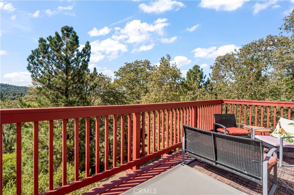 1372 Sequoia Property Photo 36