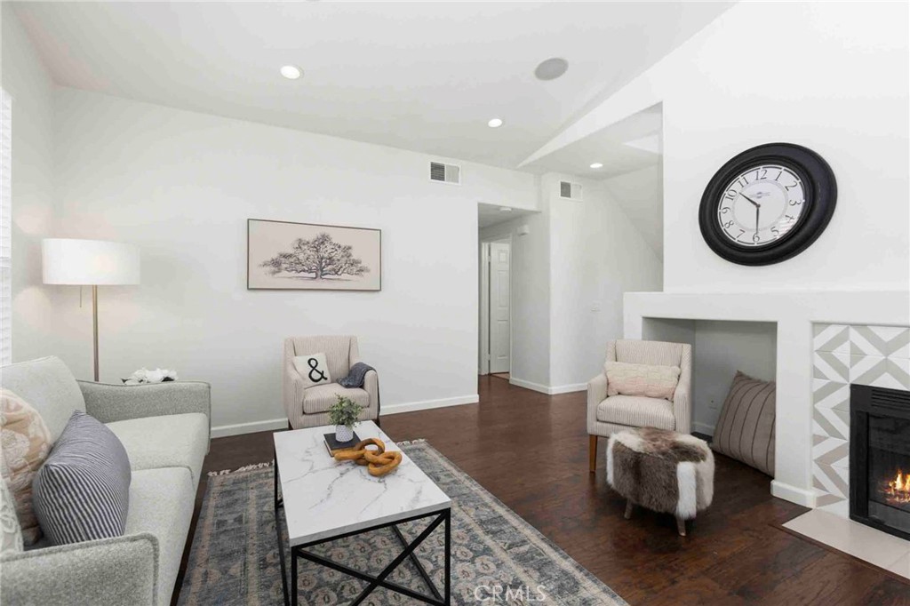 1127 S Positano Property Photo 7