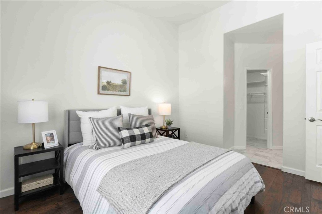 1127 S Positano Property Photo 14