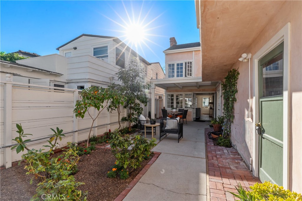 122 Crystal Property Photo 24