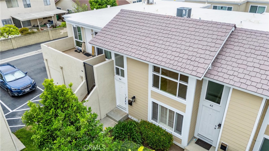 44 Elksford Avenue 3 Property Photo 1