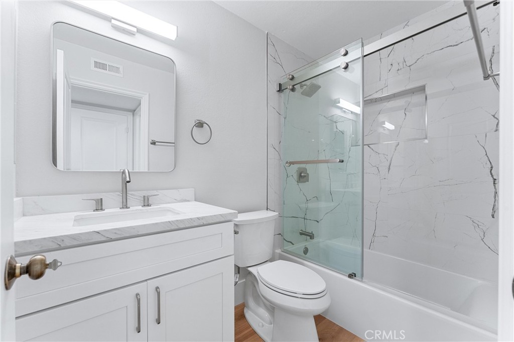44 Elksford Avenue 3 Property Photo 12