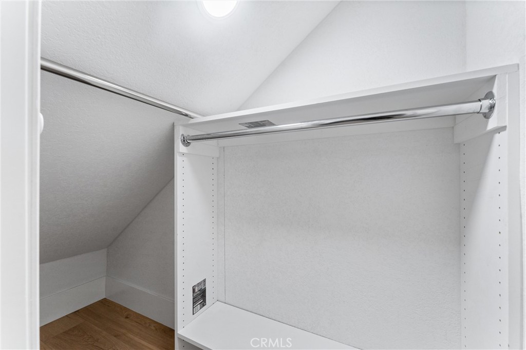44 Elksford Avenue 3 Property Photo 15