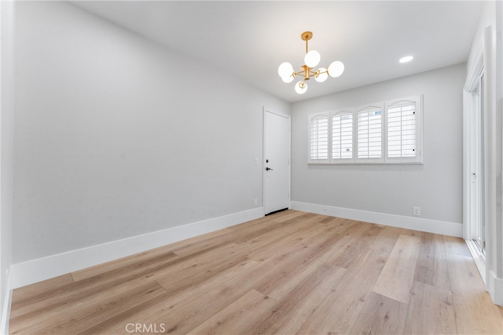 44 Elksford Avenue 3 Property Photo 16