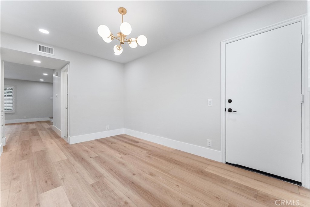 44 Elksford Avenue 3 Property Photo 35