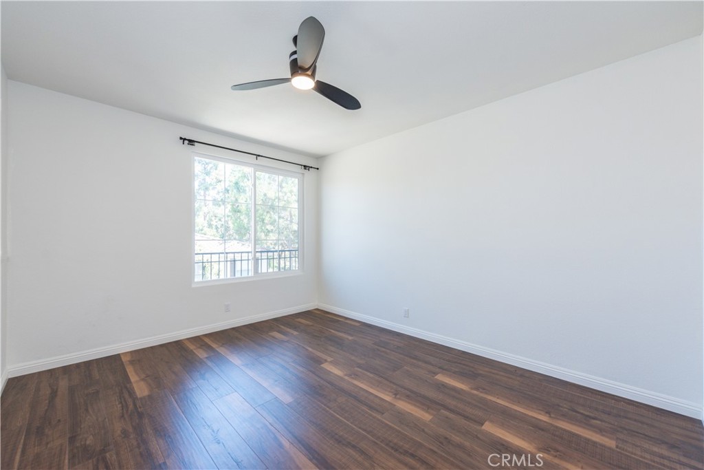 1905 Crescent Oak Property Photo 12