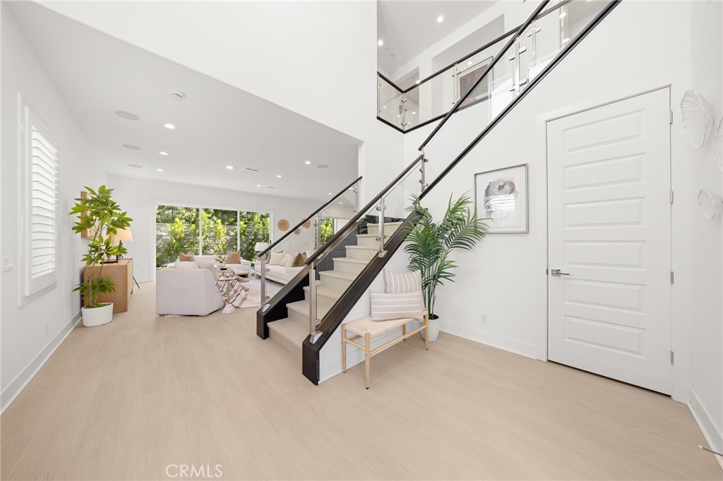 200 Orange Grove Property Photo 2