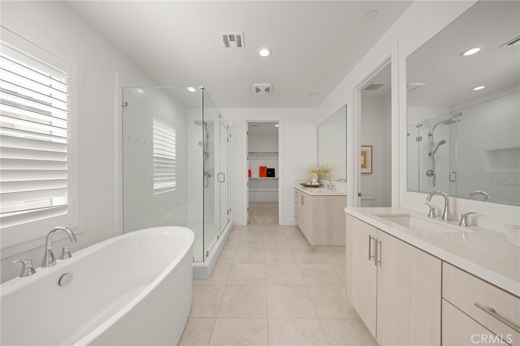 200 Orange Grove Property Photo 14