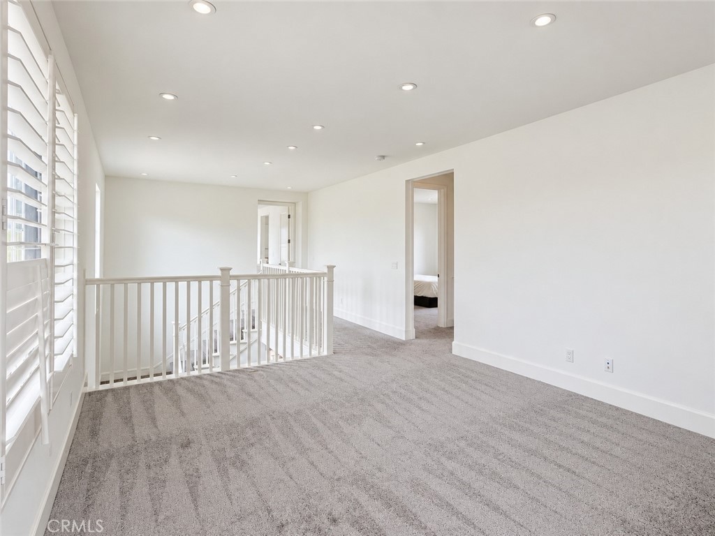 215 Piazza Property Photo 19