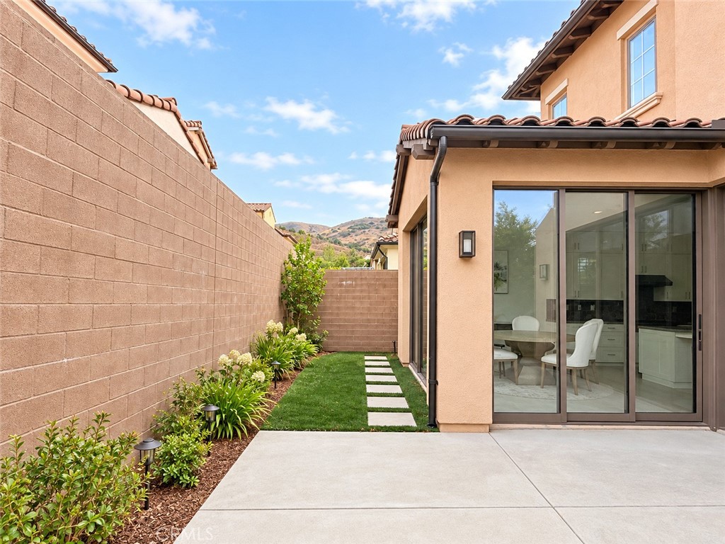 215 Piazza Property Photo 35