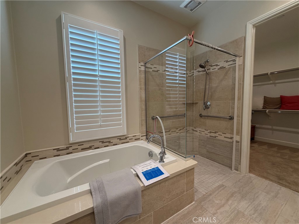 116 Rotunda Property Photo 13