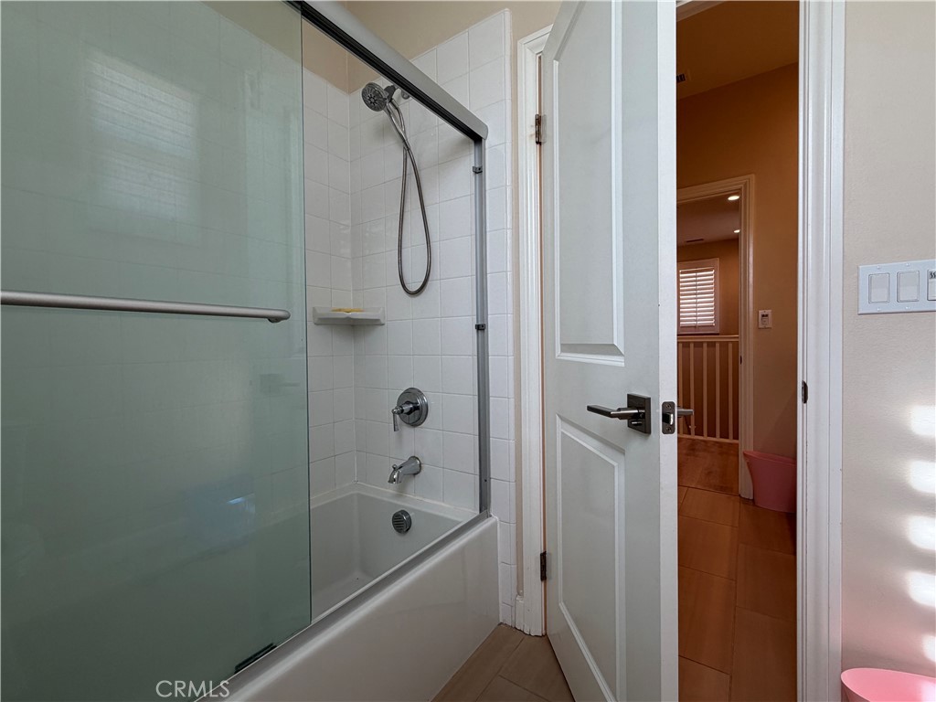 116 Rotunda Property Photo 18