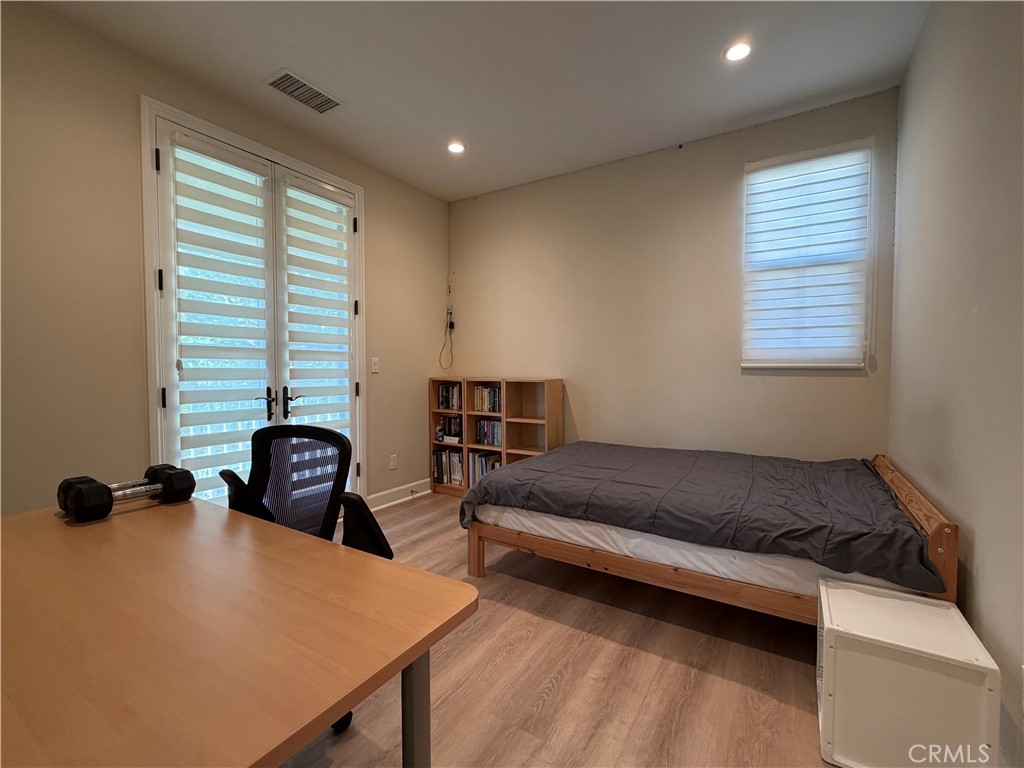 116 Rotunda Property Photo 20