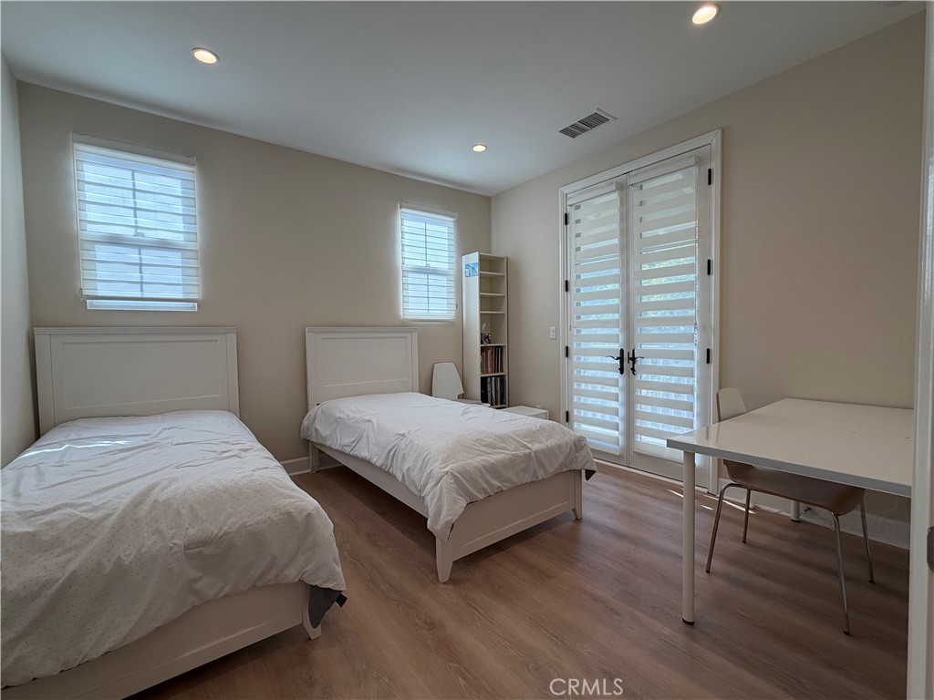 116 Rotunda Property Photo 21
