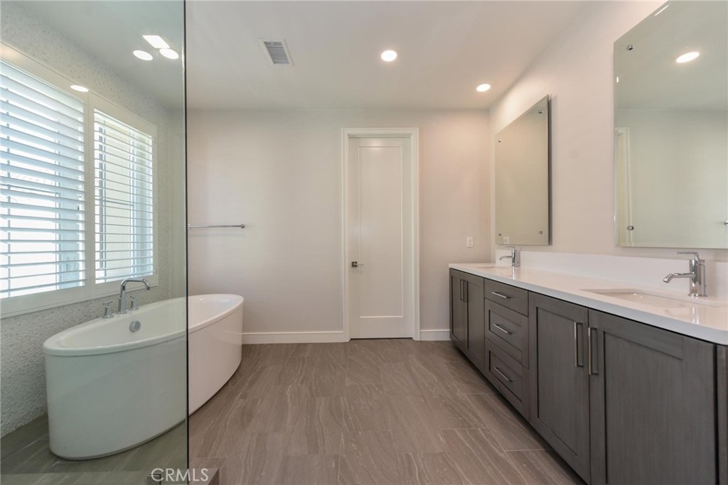121 Linda Vista Property Photo 19