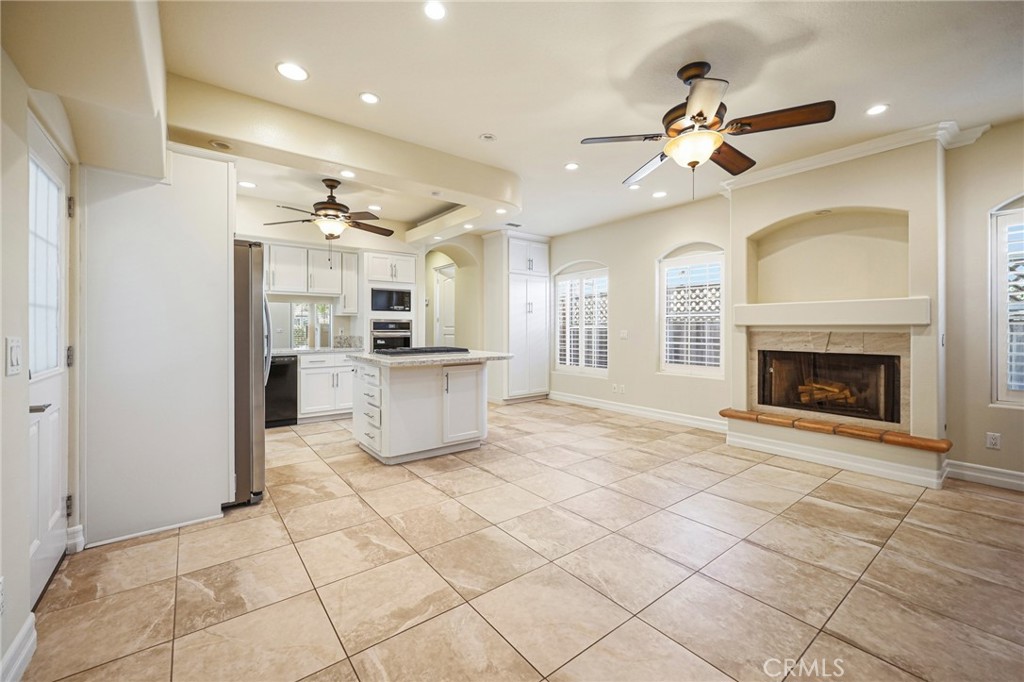 416 9th Property Photo 24
