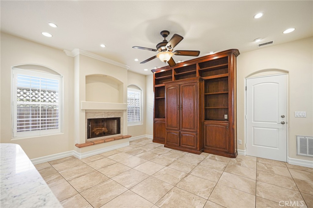 416 9th Property Photo 25