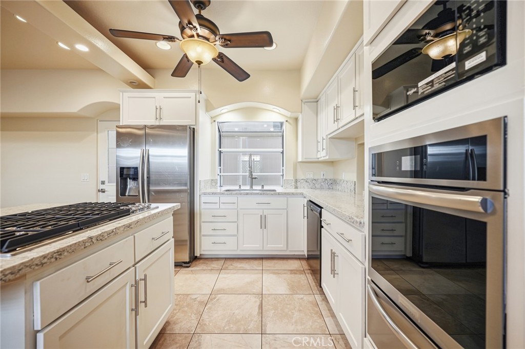 416 9th Property Photo 28