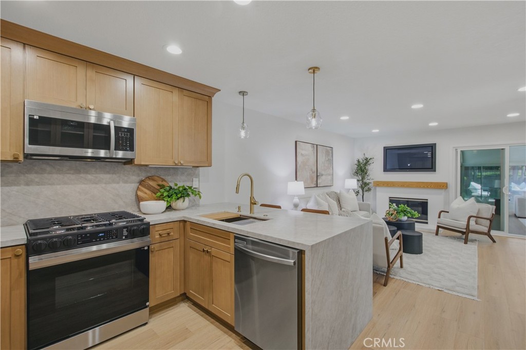 24602 Via Carissa Property Photo 4