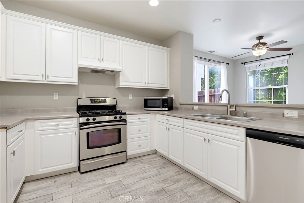 11216 Collin Property Photo 33